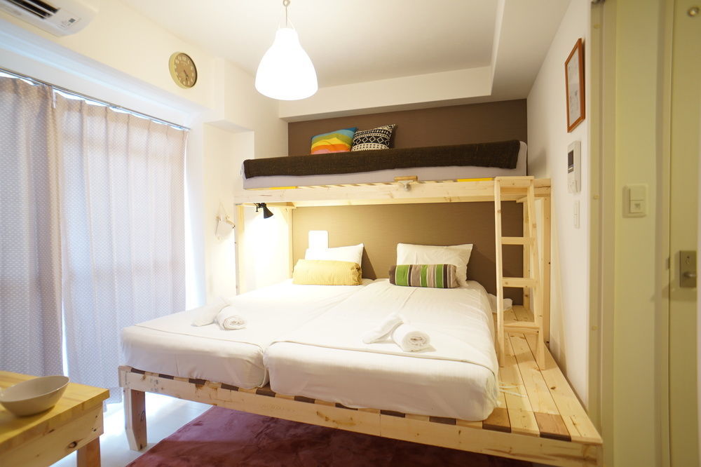 Galaxy Apartment Ōsaka Extérieur photo