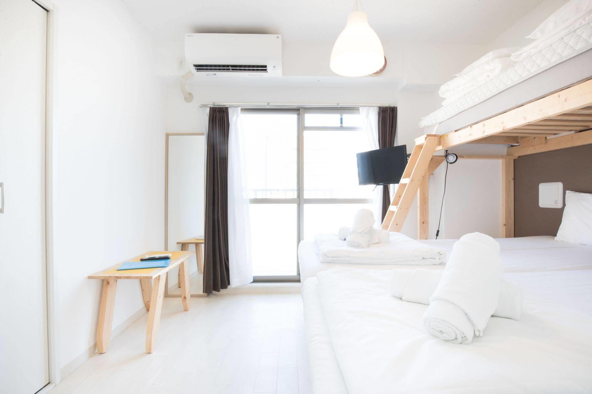 Galaxy Apartment Ōsaka Extérieur photo