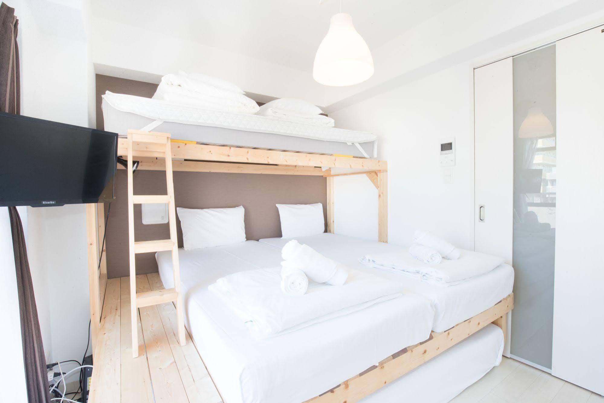 Galaxy Apartment Ōsaka Extérieur photo